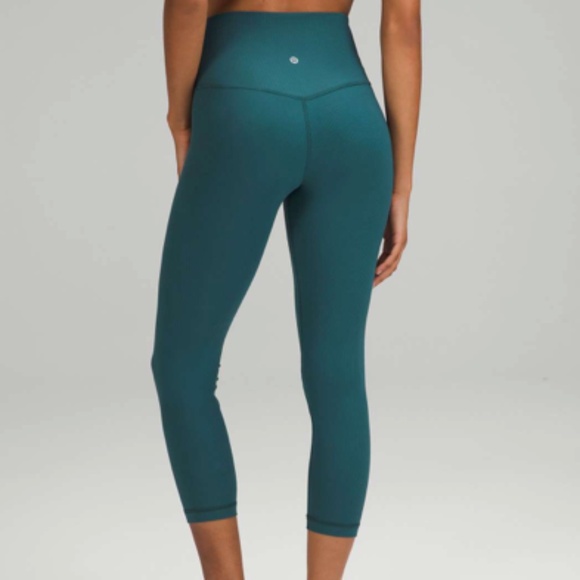 Lululemon Align Ribbed High-Rise Crop 23" Green Jasper, size 6 - Picture 10 of 13